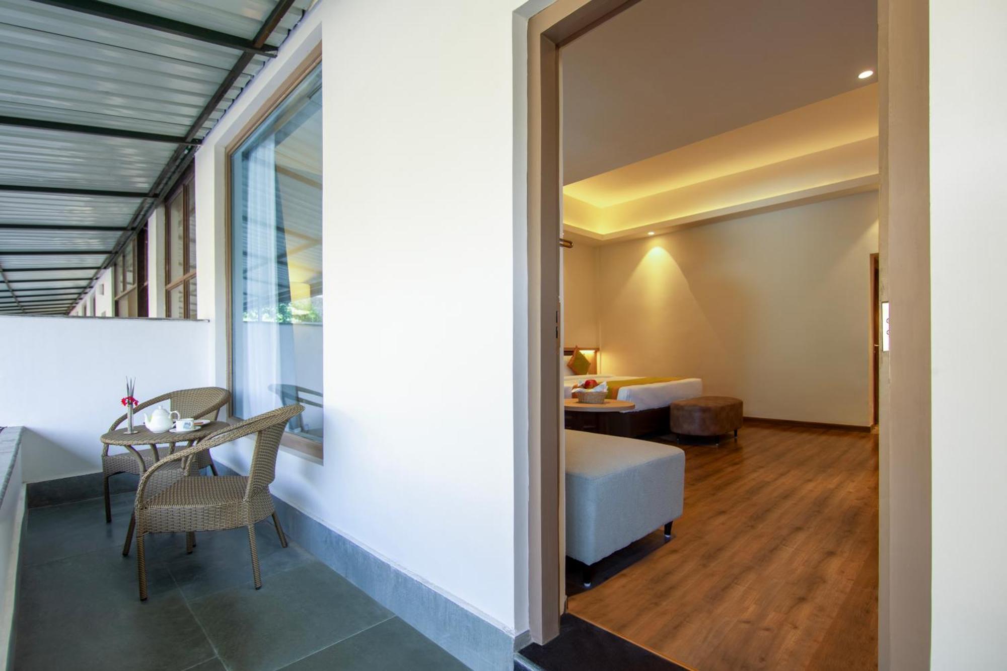 Hotel Sterling Nainital Exterior foto